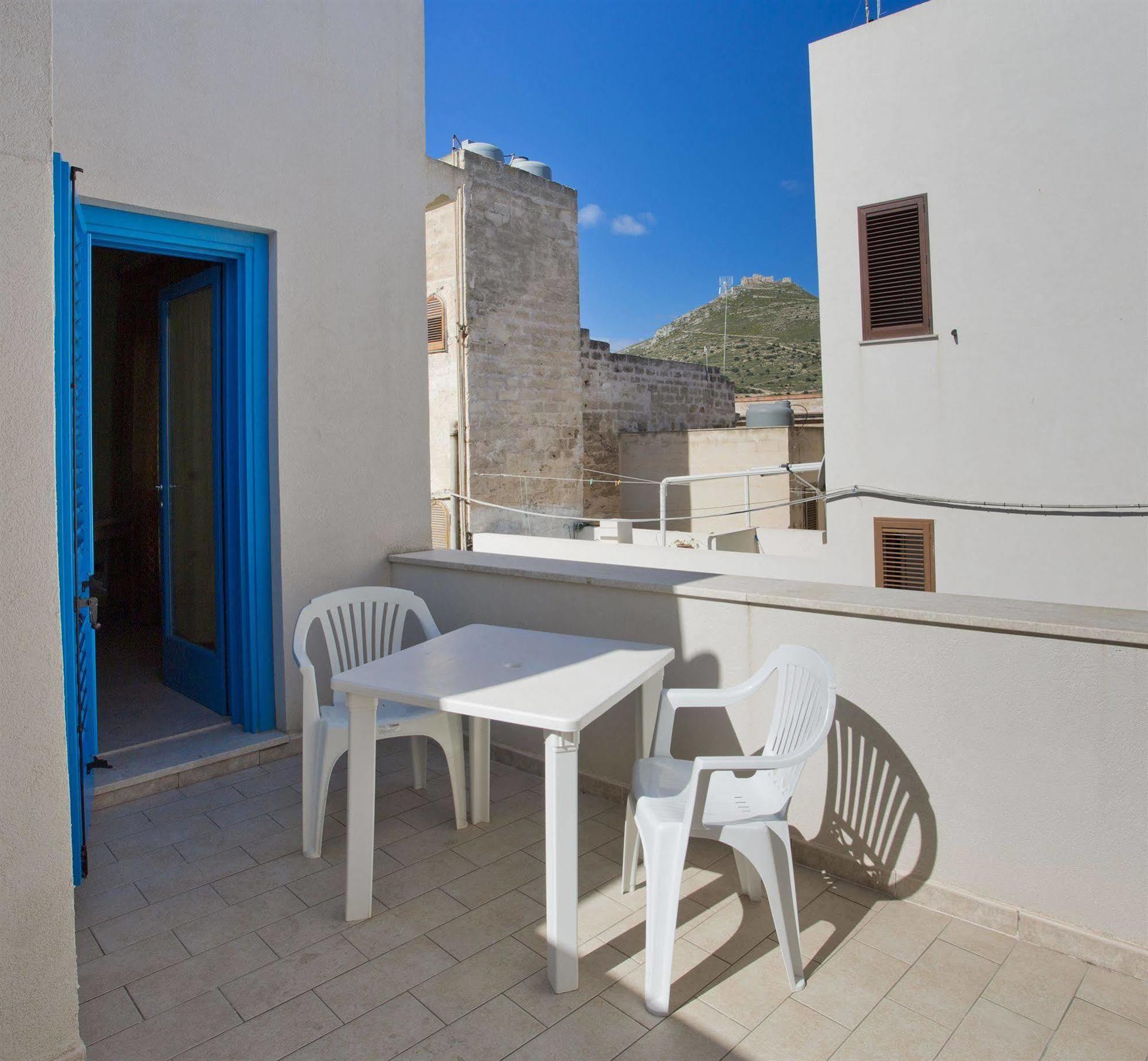 Vila Terra Del Sole Favignana Exteriér fotografie